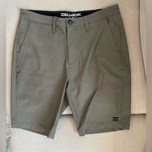Billabong quick dry stretch shorts
